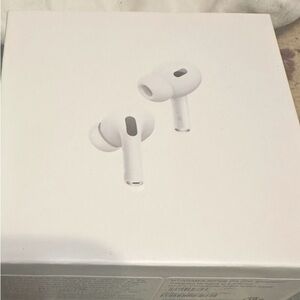 White Wireless Earbuds